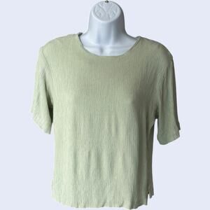 Starfire 12 90s Minimalist Top Sage Green Relaxed Keyhole Back Short Sleeve